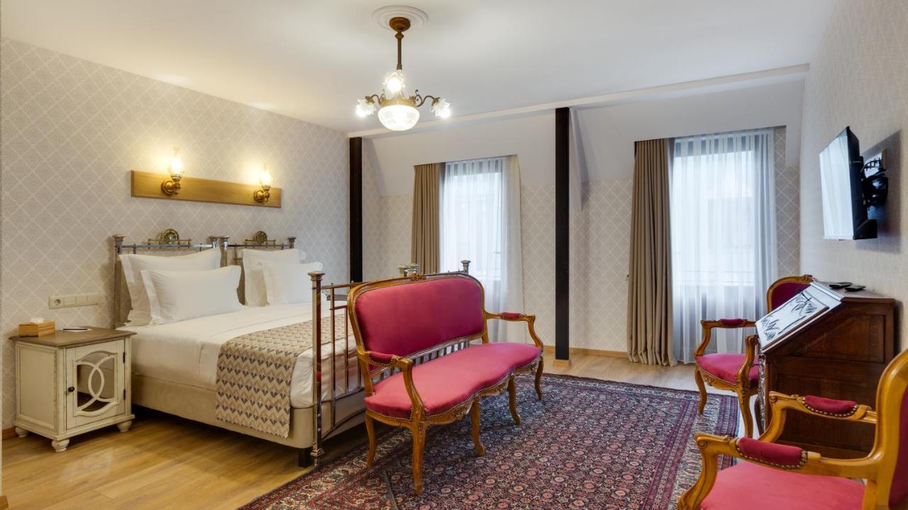 Mukhrantubani Boutique Hotel Tbilisi Esterno foto