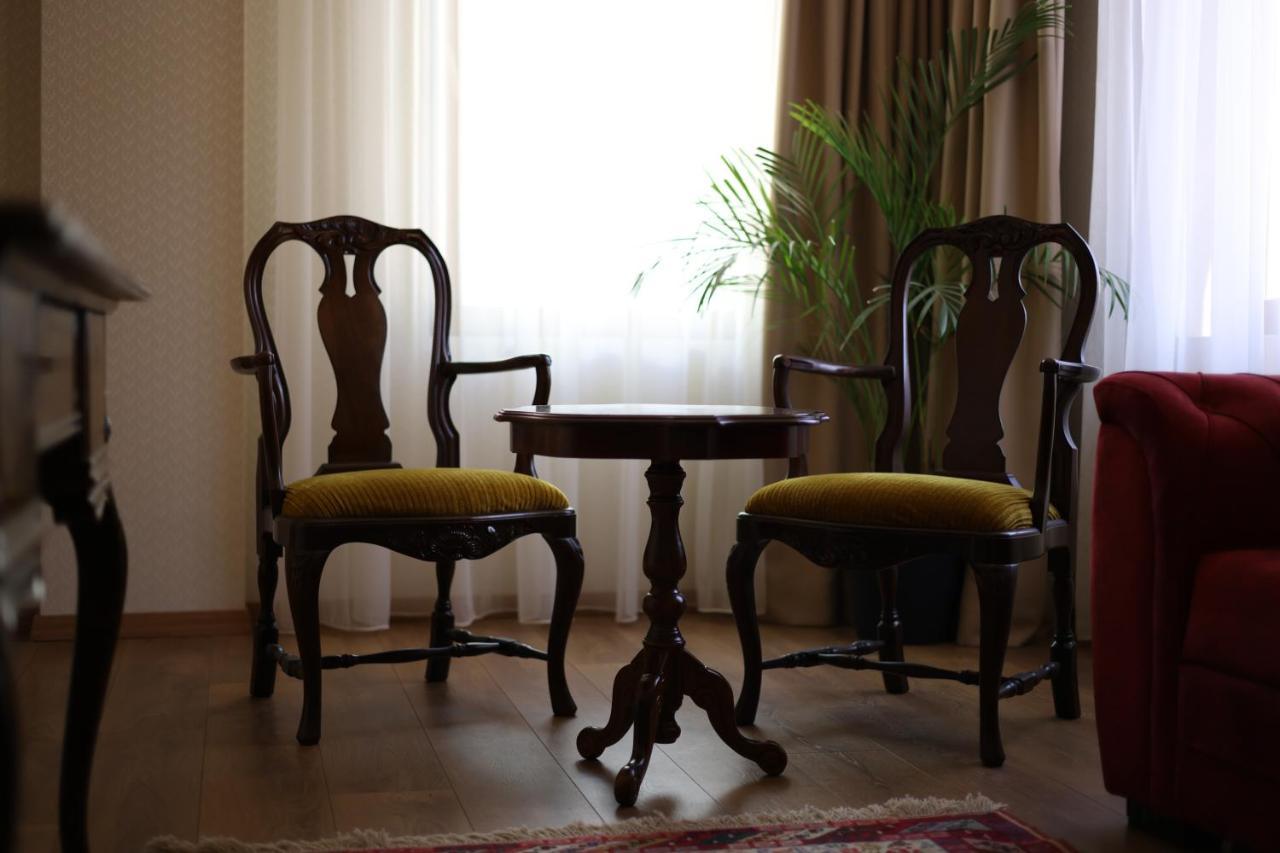 Mukhrantubani Boutique Hotel Tbilisi Esterno foto