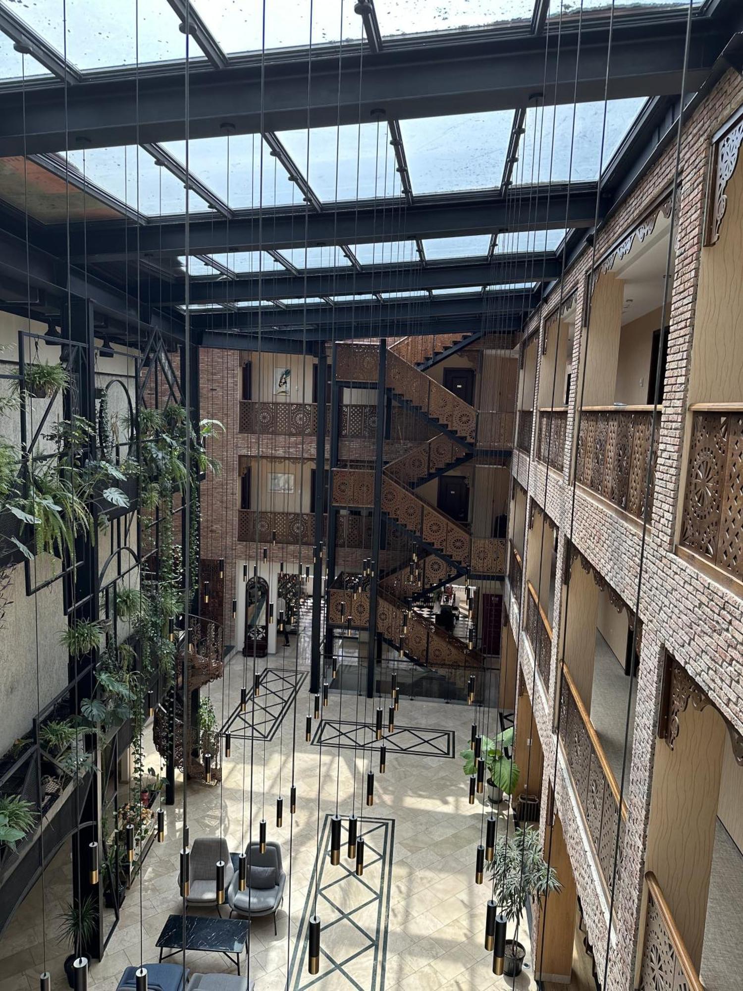 Mukhrantubani Boutique Hotel Tbilisi Esterno foto